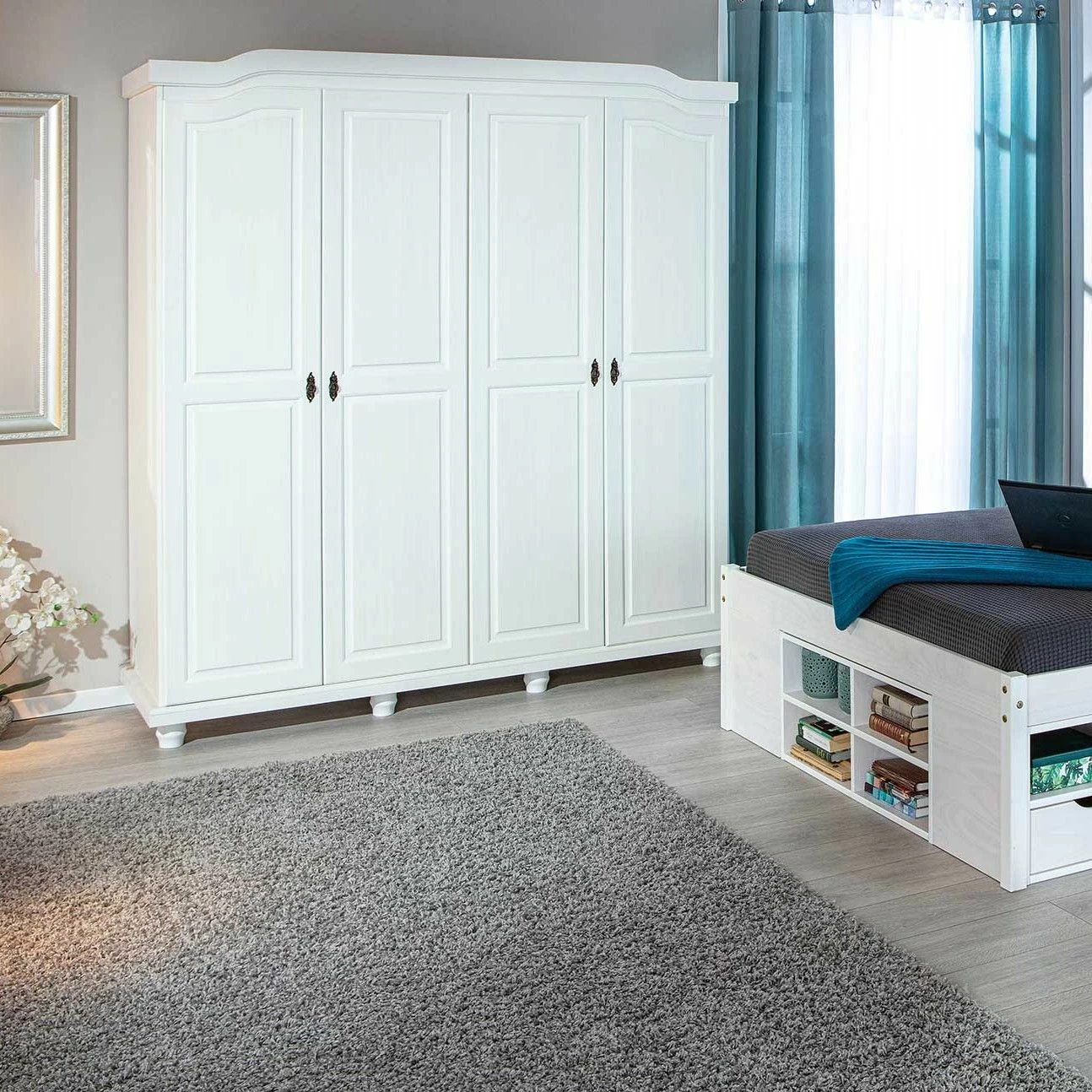 Garde-robe Ivy 197cm 4 Portes - Blanc 1 Garde-robe Ivy 197cm 4 Portes - Blanc