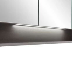 Armoire Toilette Karan 100cm 3 Portes Avec éclairage - Anthracite 18 Armoire Toilette Karan 100cm 3 Portes Avec éclairage - Anthracite -EMOB-MEUBLES Ventes Ontwerp zonder titel 2022 06 21T162622.596 452e